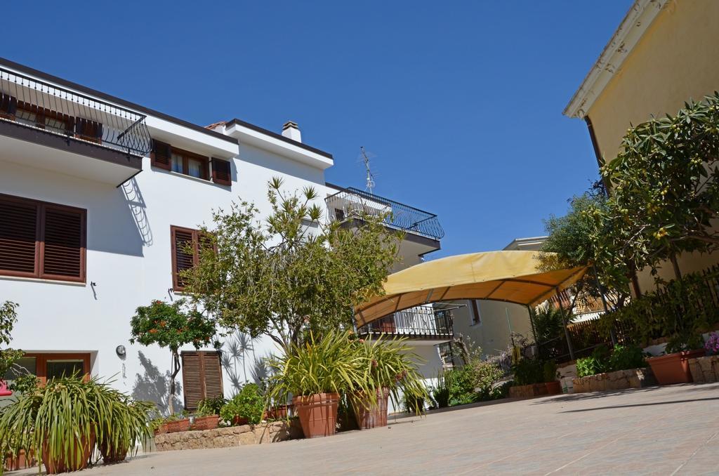 Anemone Guest House Santa Maria Navarrese Exterior foto