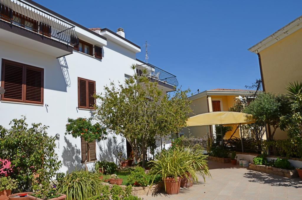 Anemone Guest House Santa Maria Navarrese Exterior foto